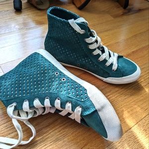 SeaVees High Celestial Green Suede high tops with Gold Stars, Women's Size 7